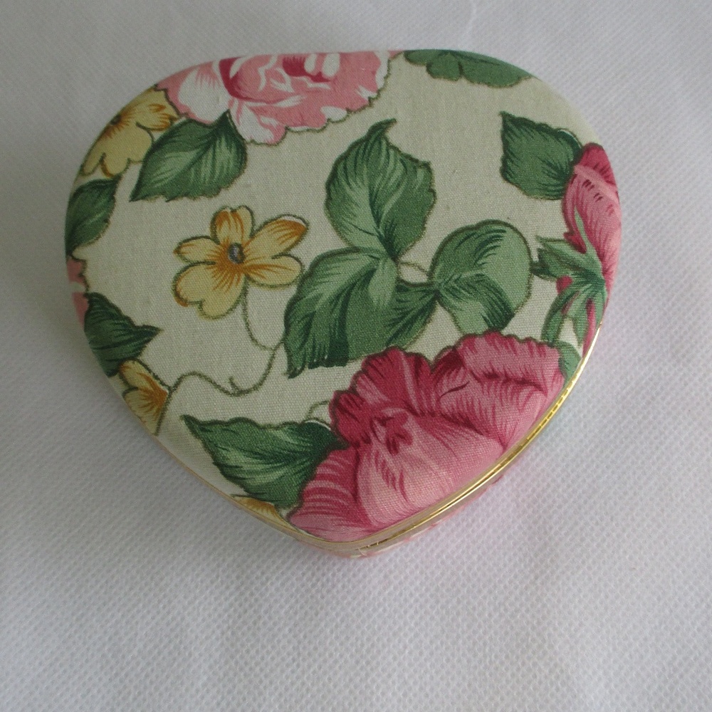 Jewelry travel case - Like New! - Very cute!